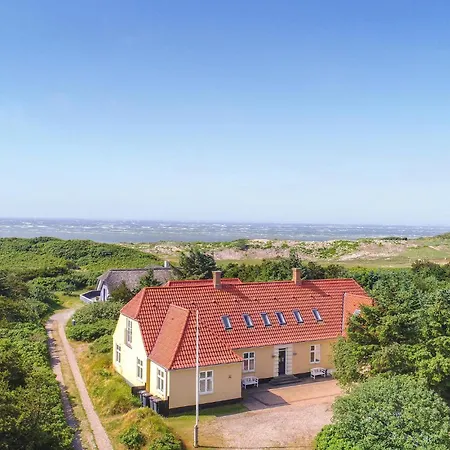 Hébergement de vacances 8 Bedroom Beautiful In Blåvand